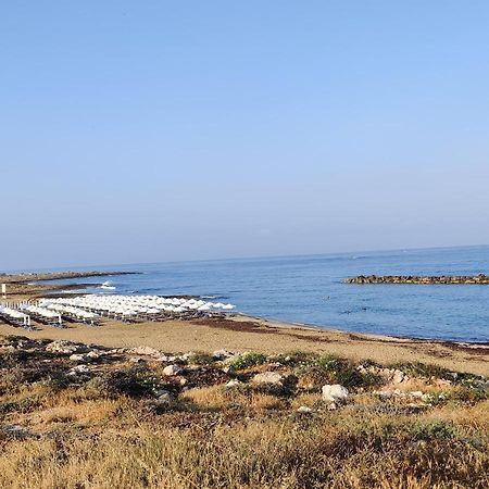 Lovely 1-Bedroom Unit @ Fabulous Location Pafos Exterior foto