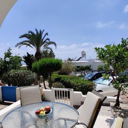 Lovely 1-Bedroom Unit @ Fabulous Location Pafos Exterior foto