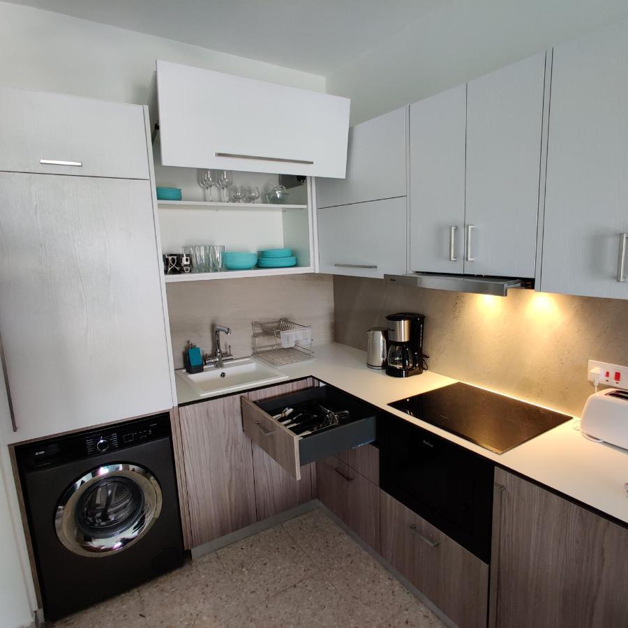 Lovely 1-Bedroom Unit @ Fabulous Location Pafos Exterior foto