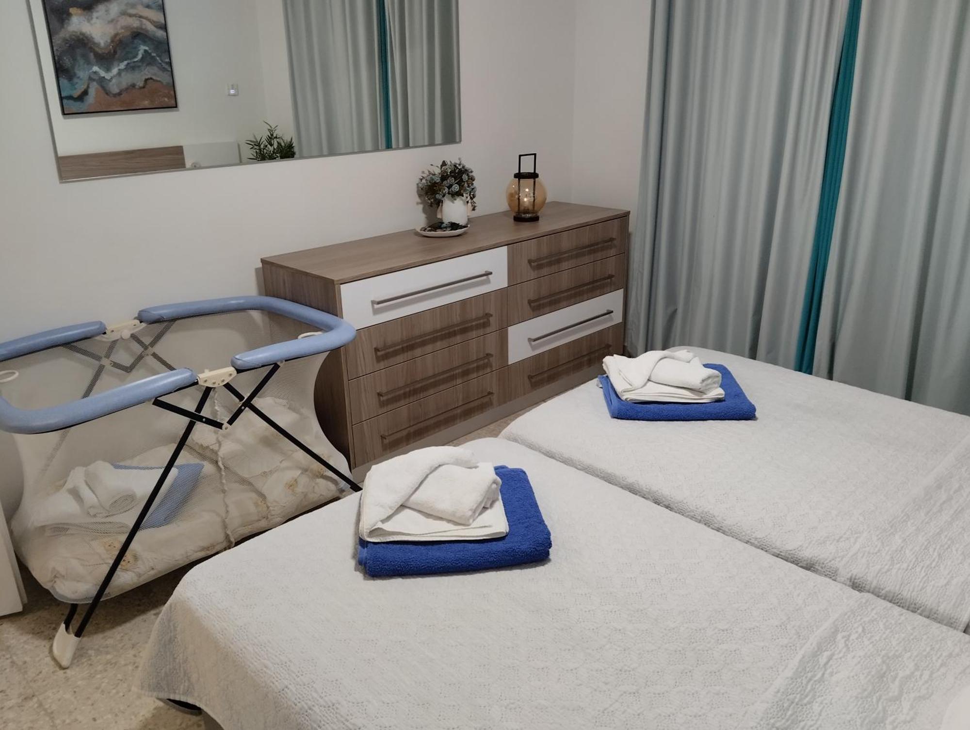 Lovely 1-Bedroom Unit @ Fabulous Location Pafos Exterior foto